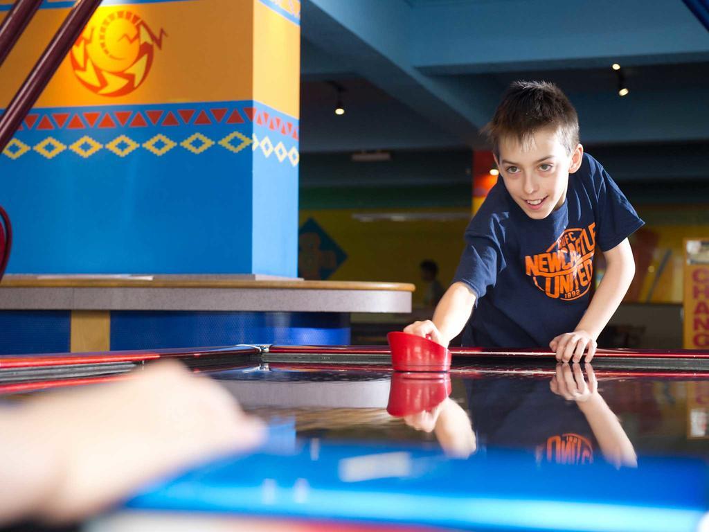 Tlh Carlton Hotel And Spa - Tlh Leisure And Entertainment Resort Torquay Ngoại thất bức ảnh