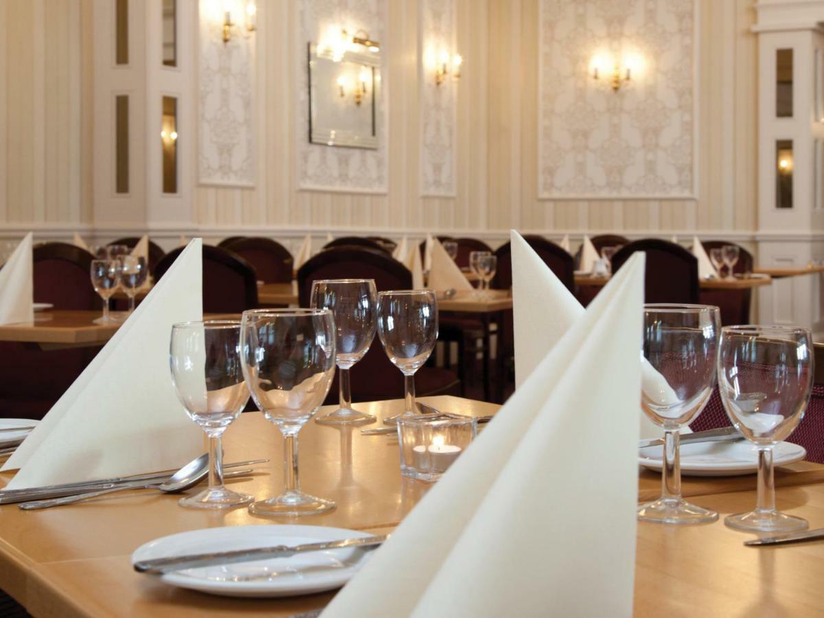 Tlh Carlton Hotel And Spa - Tlh Leisure And Entertainment Resort Torquay Ngoại thất bức ảnh
